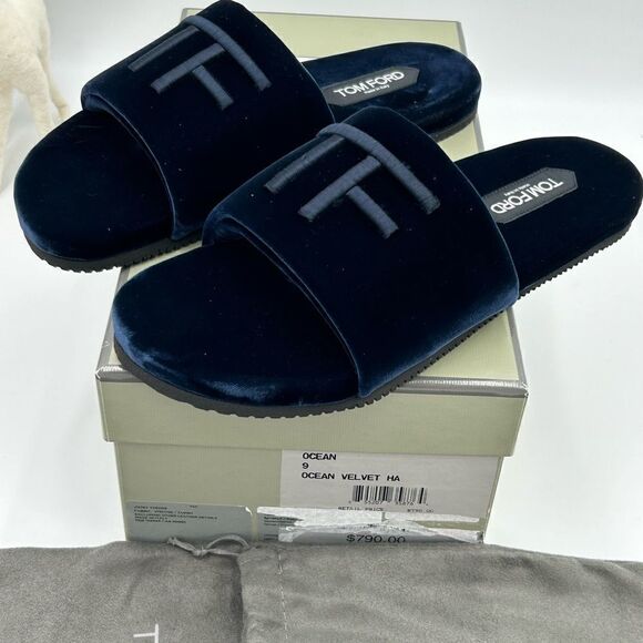 Men’s Tom Ford ocean blue velvet slippers size 9, made in Italy - Picture 9 of 9